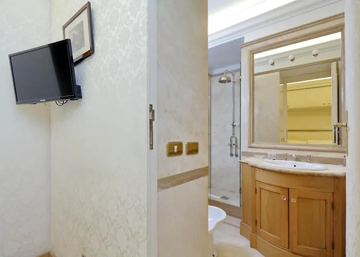 Ferienhaus Boutique Domus Trevi Rom